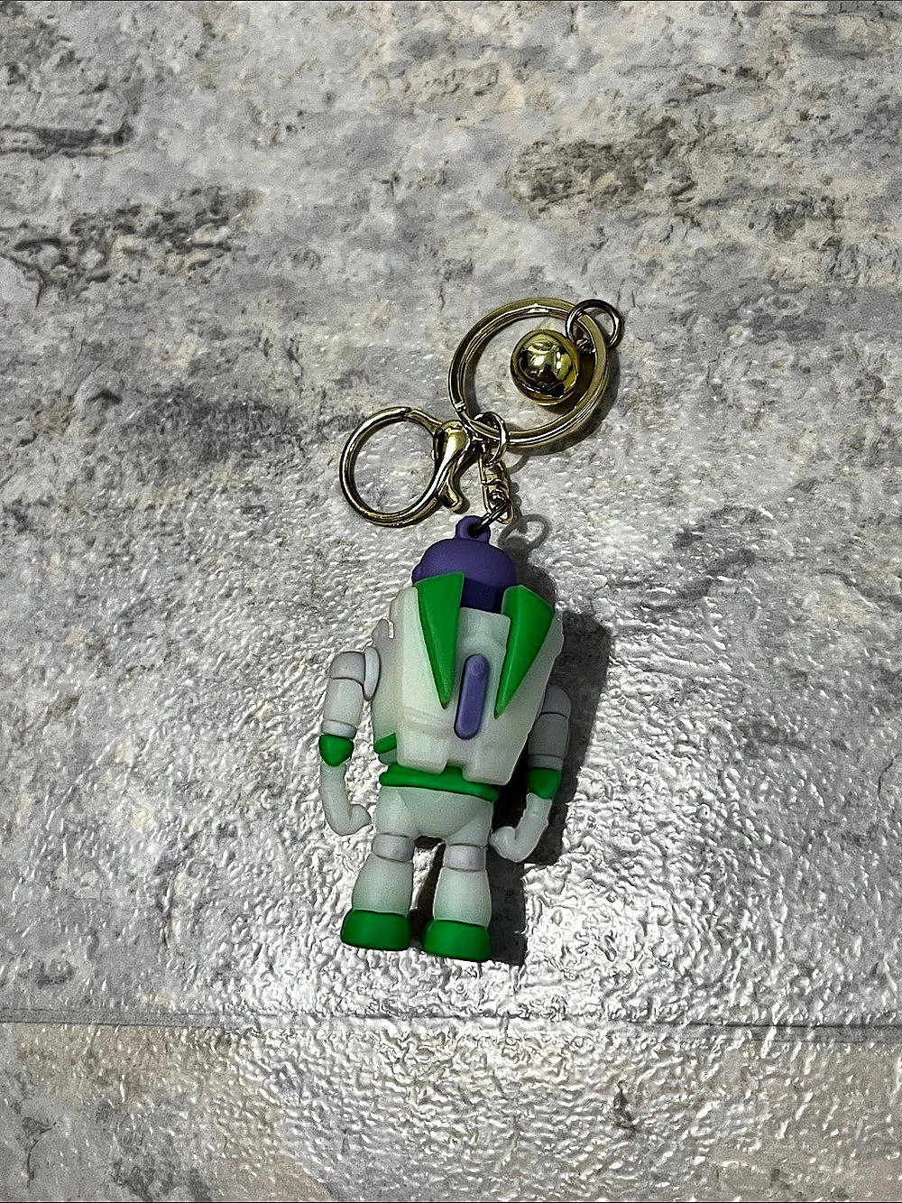 Buzz Lightyear Keychain - Picture 2 of 3